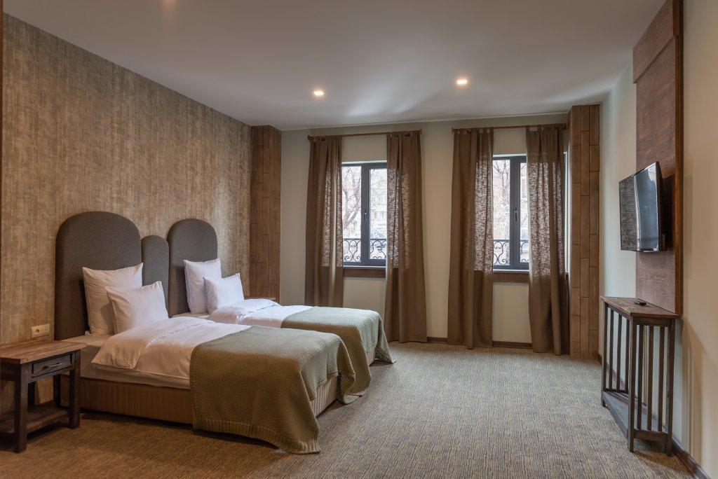 Hotel Apricot