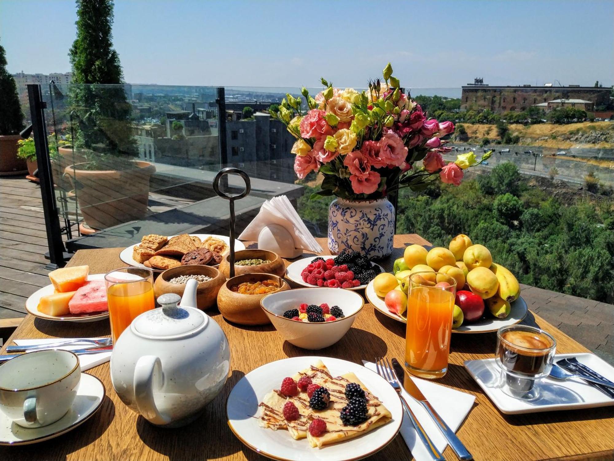 Hotel Apricot 4*